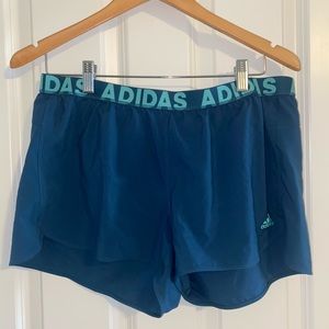 ADIDAS ATHLETIC SHORTS